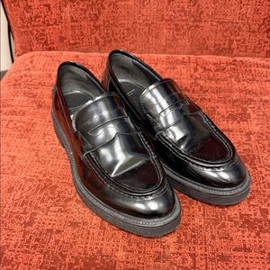 EUC Vagabond Shoemakers Alex Moc Classic Black Loafers